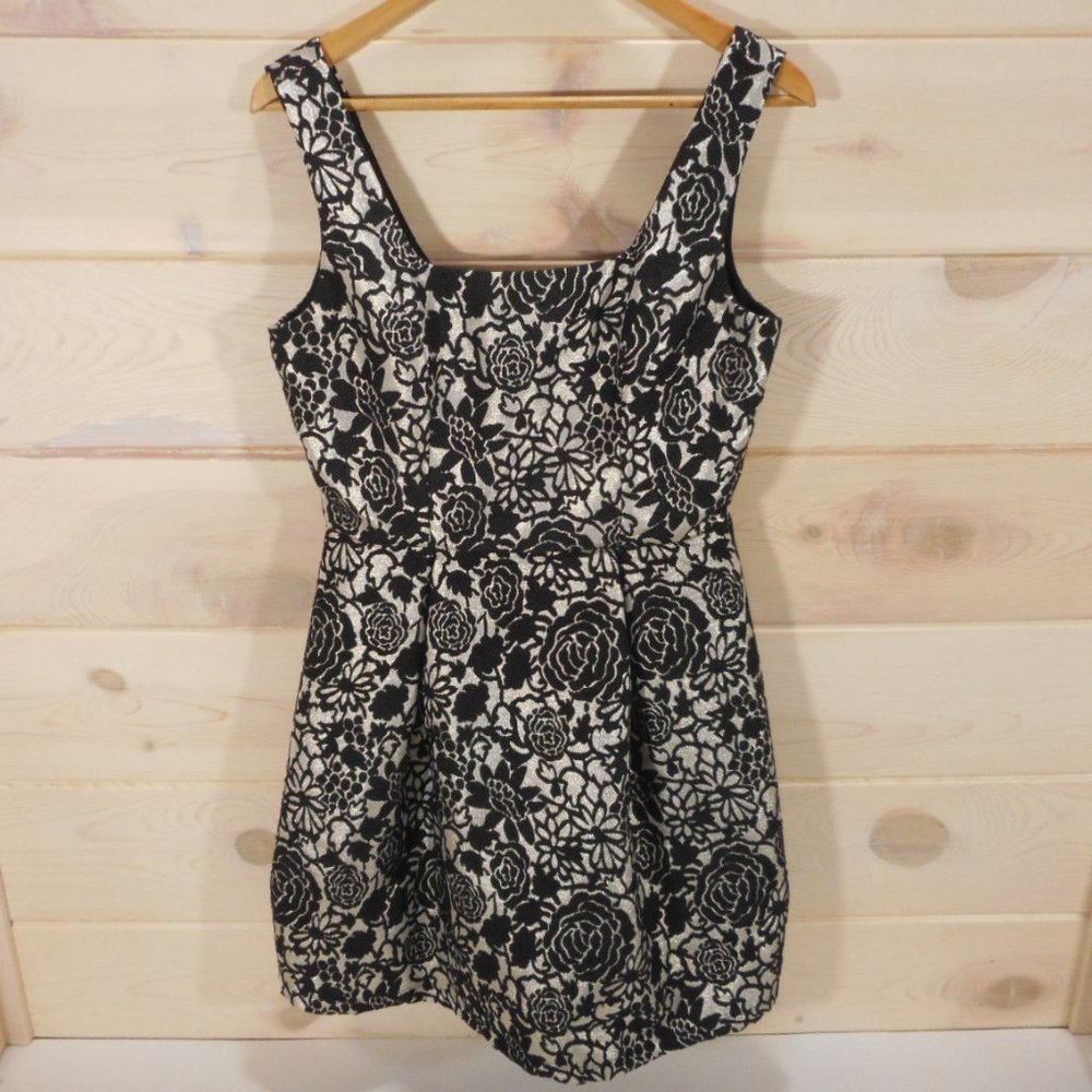 Francescas Collection Floral A-Line Dress Tapestry Party Metallic Roses